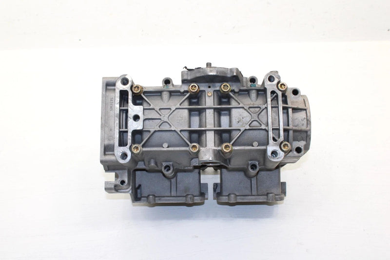 2006 Polaris 600 Fusion Oem Crankcase 2203037 SP31