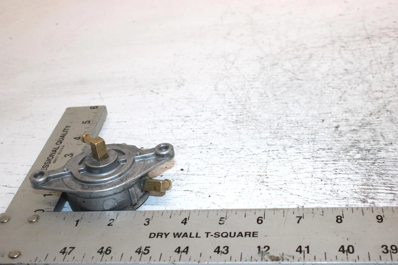 1989 Polaris 650 Oem Fuel Pump 3083483 SP43
