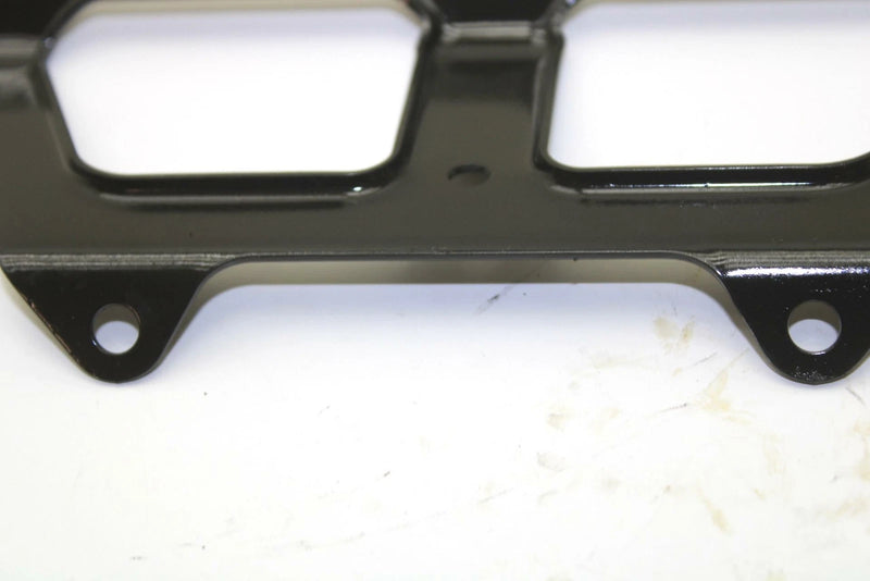03 Polaris Magnum 330 4x4 OEM Top Oil Cooler Bracket 5245416-067 Q5102