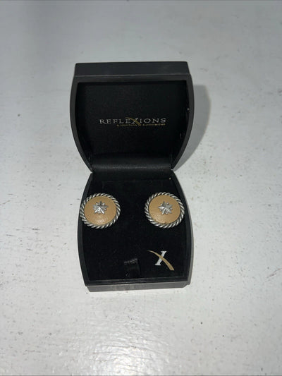 New Women’s Reflexions Silver Leather Earrings. RFR400 A-53