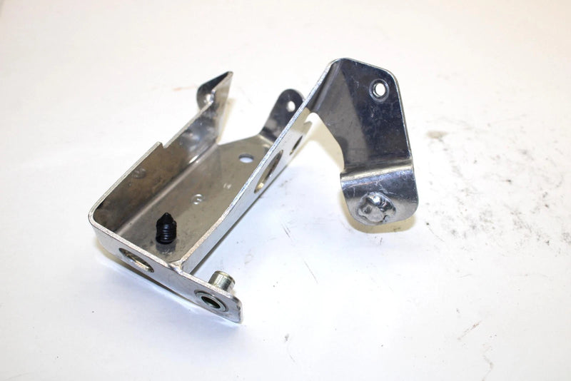 2004 Ski-doo Mxz 600 Ho Sdi Oem Left Console Support 518322962 B109