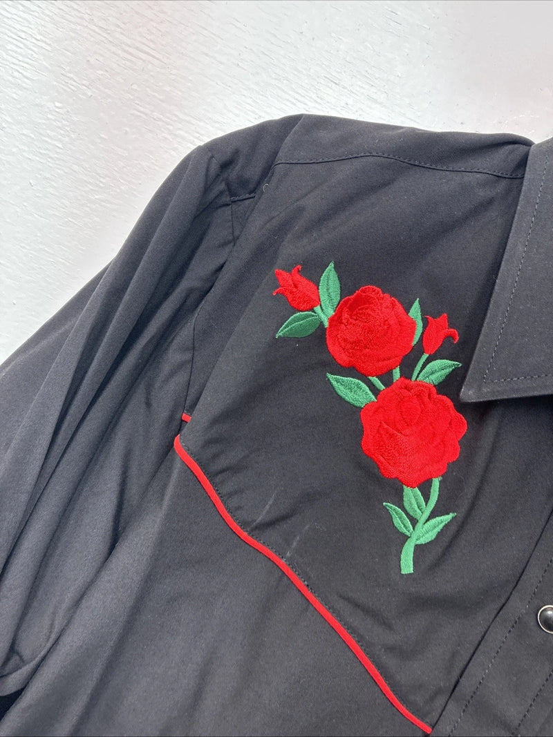 New Women’s Country Charmers Black Rose Long Sleeve Pearl Snap Large II-70
