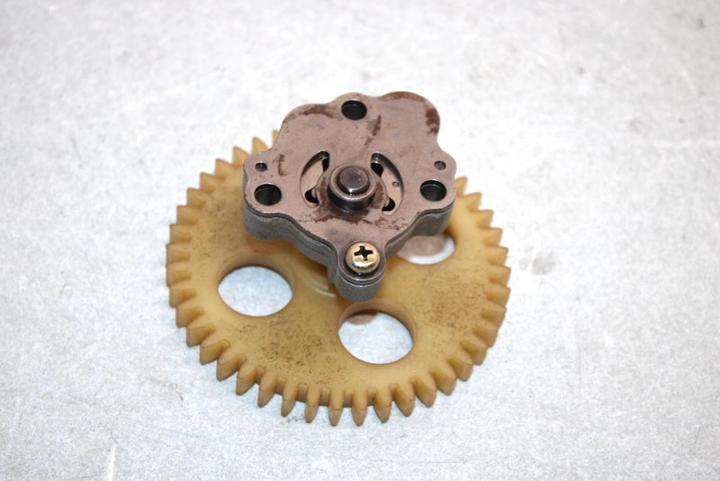 05 Yamaha  Bruin  4wd Hunter  Oem Oil Pump Assembly 5UH-13300-00-00 AY38