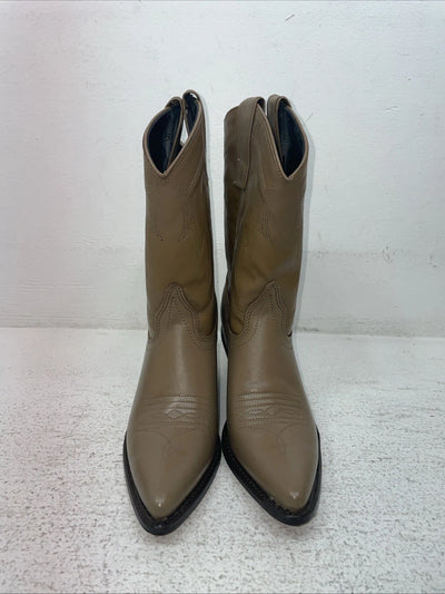 New Youth Brown Capezio Cowboy Boots. L. 295 5 M. 2-160
