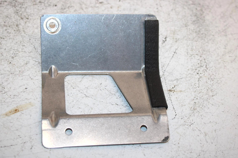 02 Ski-doo Grand Touring 500 Oem Fuse Holder Bracket 515175695 SS24