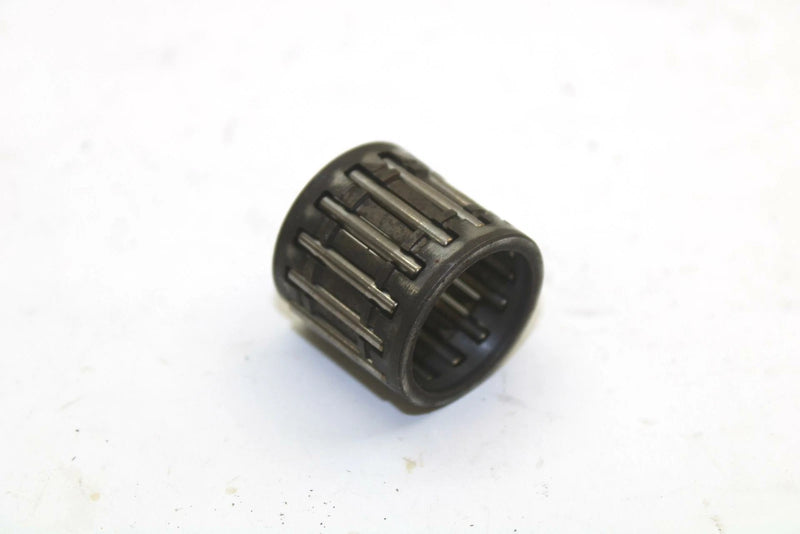 Yamaha OEM Engine Motor Piston Wrist Pin Bearing 93310-320g0-00 Q1715