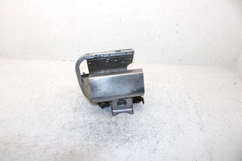 1996 Yamaha Vmax 600 Oem Right Footwell 8AB-21926-00-00 SY29