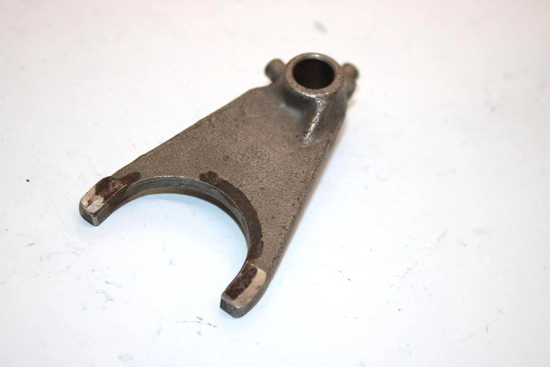 83 Suzuki Alt125 3x9 Model D  Oem Shift Fork #4 25241-24201 AS12