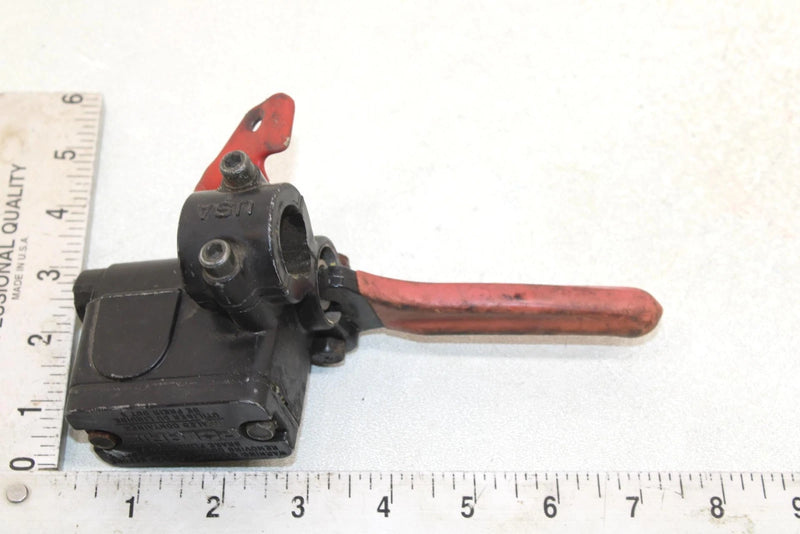93 Polaris Xlt Oem Brake Master Cylinder 2050056 SP186