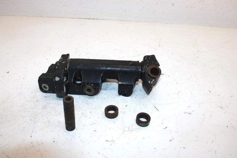 07 Arctic Cat Crossfire 800 Sno Pro Efi Oem Right Steering Knuckle 1703-630 SAS2