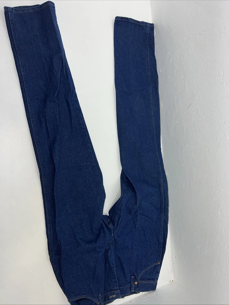 New Men’s Cowboy Cut Classic Fit Wrangler Denim Jeans. 13/14x34 G-13