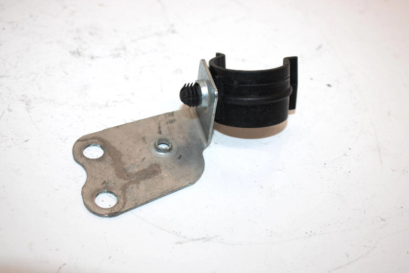 21 Can-am Outlander Max 450 4x4 Dps Oem Radiator Hose Support 709200206 AB4