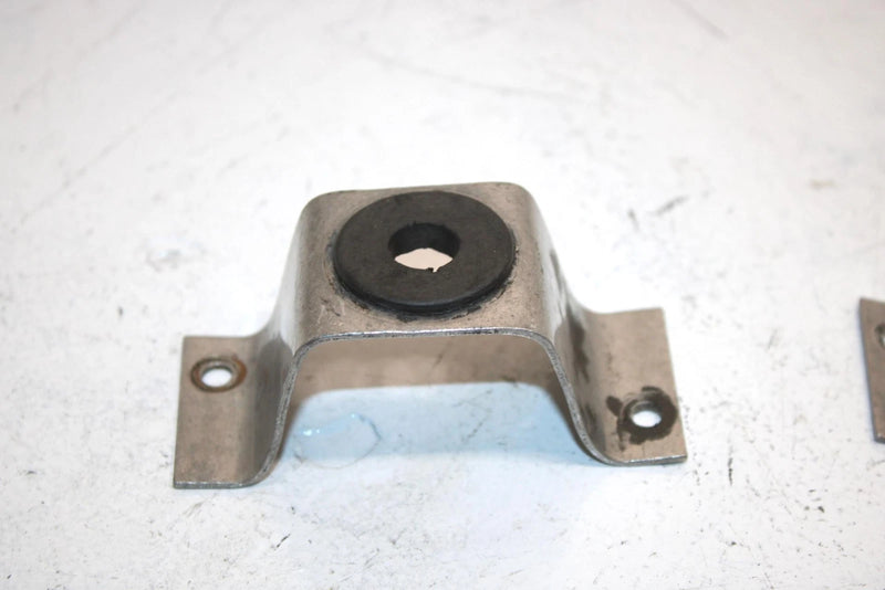 90 Polaris Classic 500 Oem Oil Tank Bracket Pair 5223985 Q533