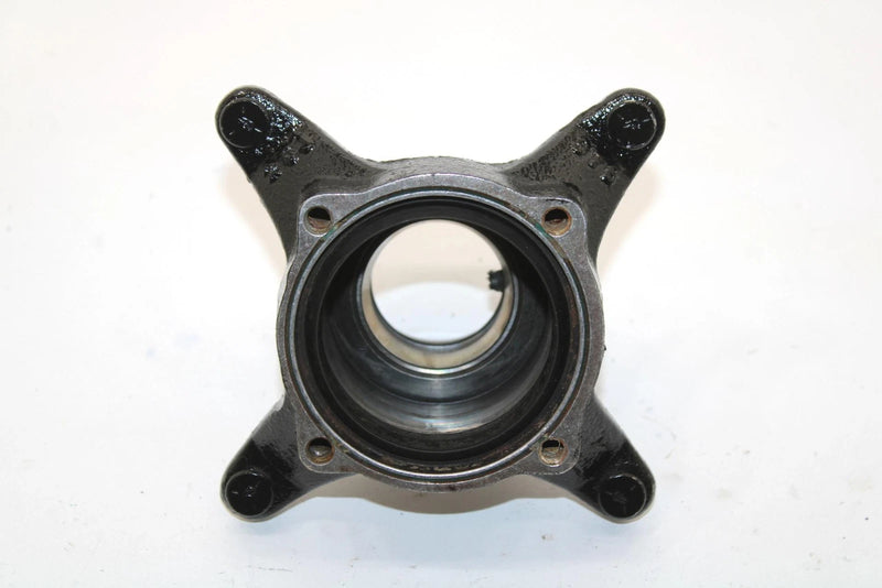1992 Polaris Trail Boss 250 Oem Front Wheel Hub 5130682 B461