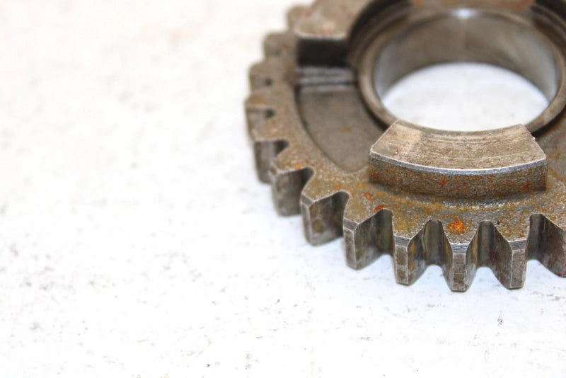 1999 Yamaha  Grizzly Oem 27T Reverse Wheel Gear 5GT-17253-00-00 AY47