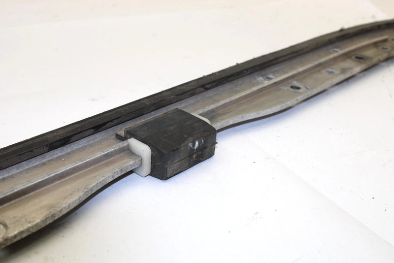 2002 Yamaha Sx Viper Oem Left Skid Frame Suspension Rail 8EA-47411-00-00 SY99