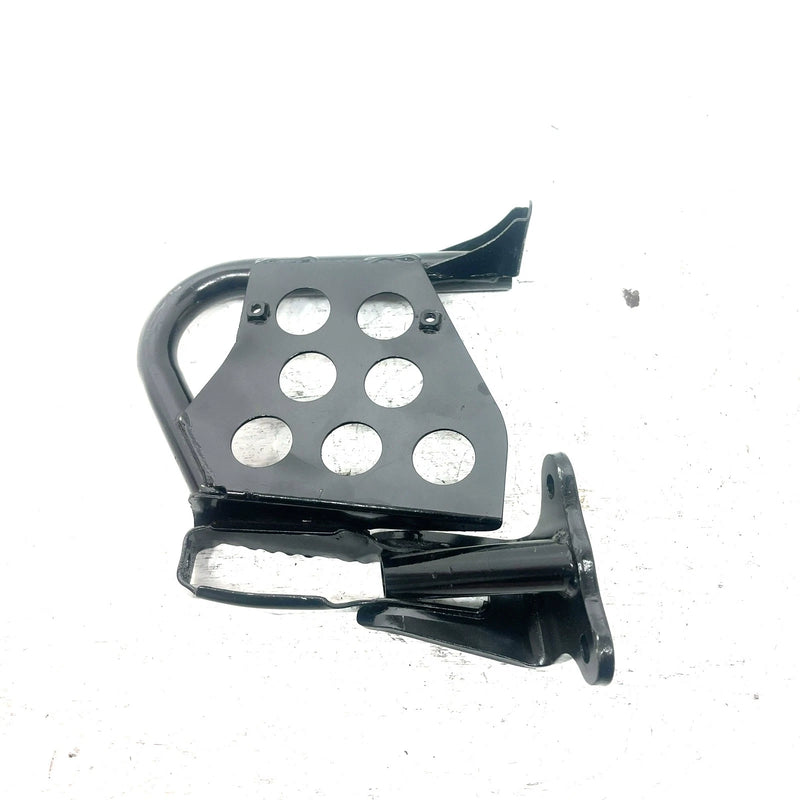 1996 Yamaha Big Bear 350 YFM350FW 4x4 OEM Left Footrest 3HN-27411-20-00 AY55