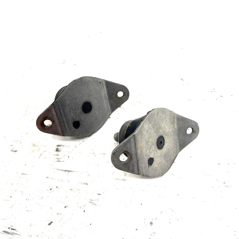 1995 Polaris SLX 780 OEM Engine Mount Dampner Pair 3110051 JP43