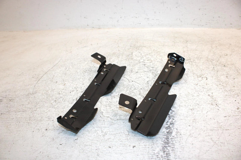 1998 Ski-doo Mach 1 700 Oem Hood Guide Set 517301200 517301300 SS3