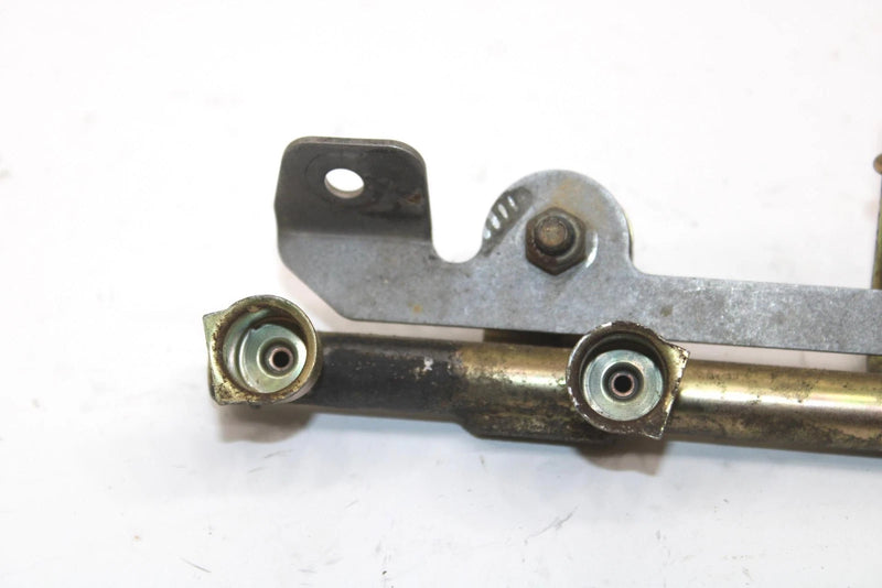 2005 Ski-doo Mach Z 1000 Oem Throttle Body Fuel Rail 420874470 SS100
