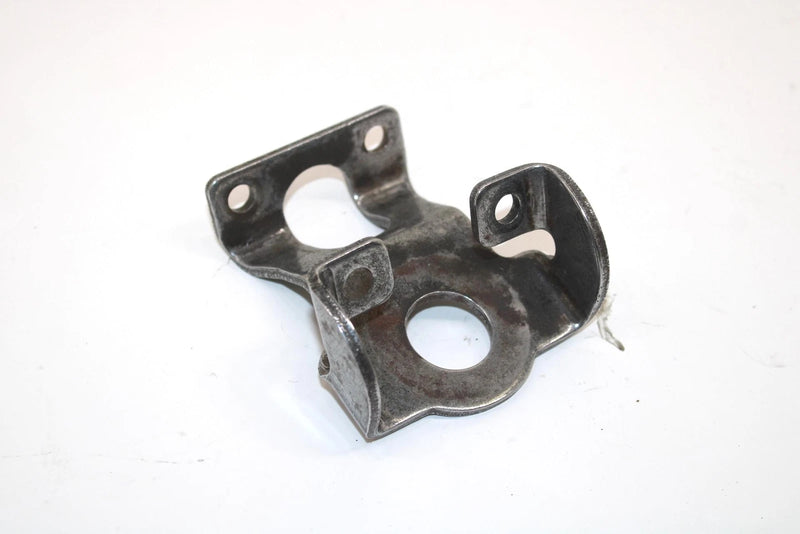 1985 Yamaha Vmax Oem Left Front Engine Bracket 8U9-21419-00-00 SY125
