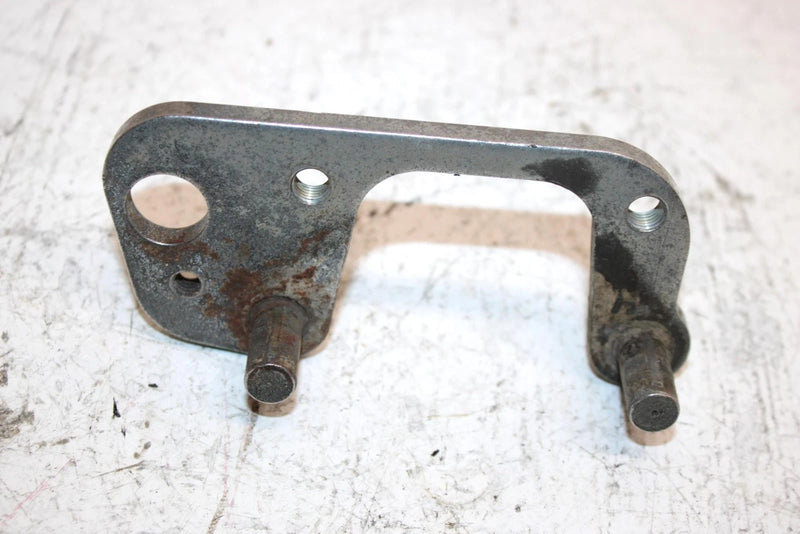 2000 Polaris Magnum 325 Oem Front RH Caliper Mount 1910265 1910412 AP65