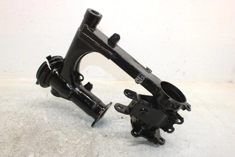 1988 Yamaha  Moto 4 Oem Rear Swingarm 2VY-22110-00-33 AY23
