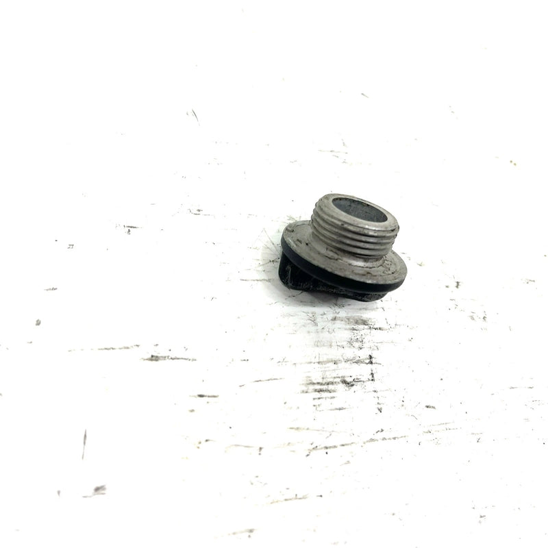 84-87 Suzuki Quadrunner 185 LT185 2x4 OEM Oil Fill Plug 09259-20008-XC0 AS39