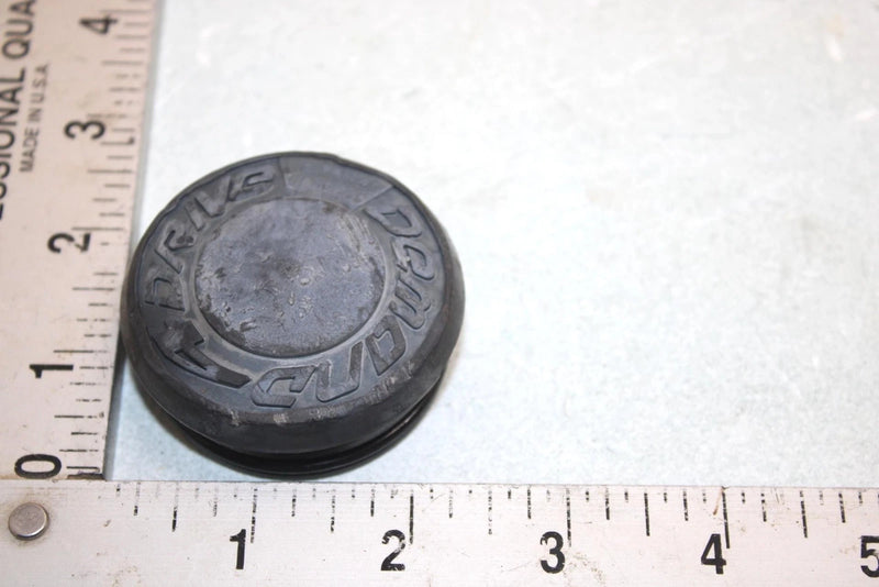95 Polaris Xplorer  Oem Front Hub Cap 5431368 AP13
