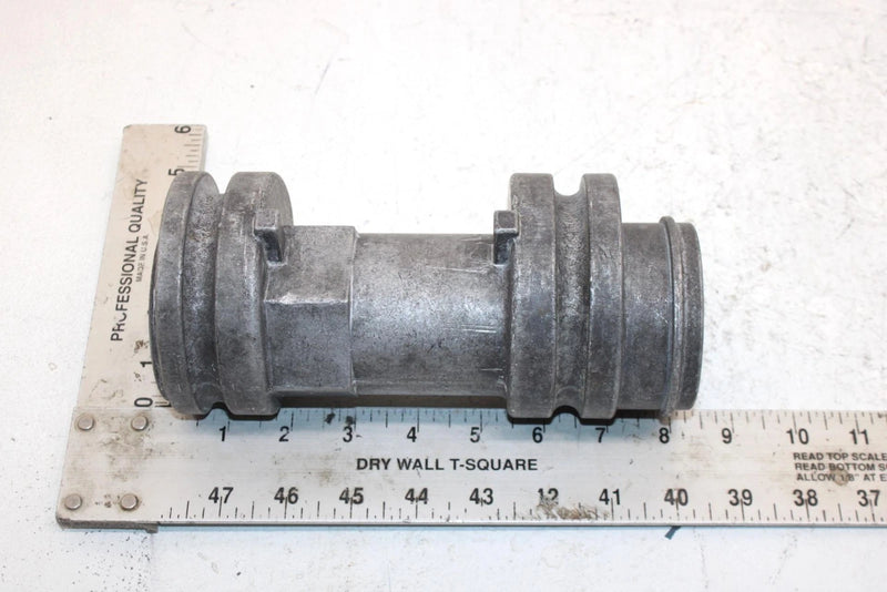 2001 Polaris Xplorer 4x4 Oem Rear Axle Housing 5132098 AP167