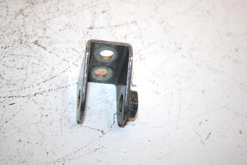 94 Yamaha Vmax 600 Oem Torque Stop W/Bracket 8AB-21315-00-00 SY2