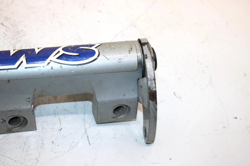 04 Arctic Cat Bearcat Wide Track Oem Right Steering Knuckle 1703-385 SA234