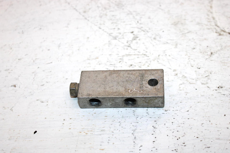 2004 Arctic Cat V2 650 Oem Brake Block Junktion 1402-086 AA28