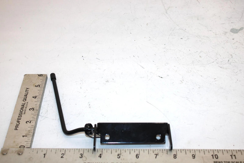 02 Arctic Cat 250 2x4 Oem Seat Latch 1506-056 AA22
