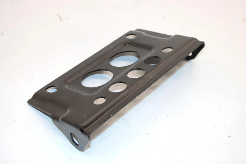 03 Bombardier Quest 650 Oem Front Diff Mounting Bracket 705400068 AB1