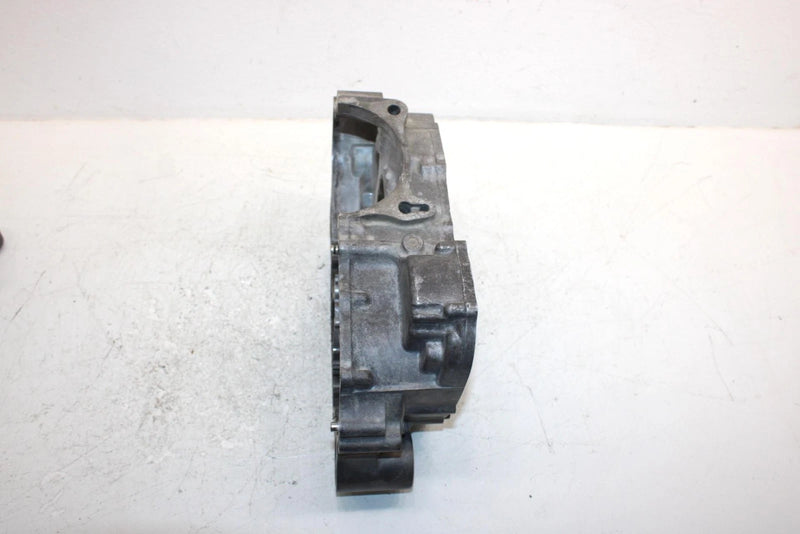 2007 Honda Fortrax 680 Oem Crankcase 11100-HN8-030 11200-HN8-020 AH46