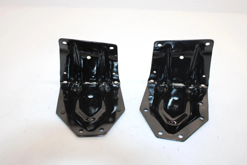 88 Polaris Star  Oem Rear Skid Mount Set 1011507 SP156