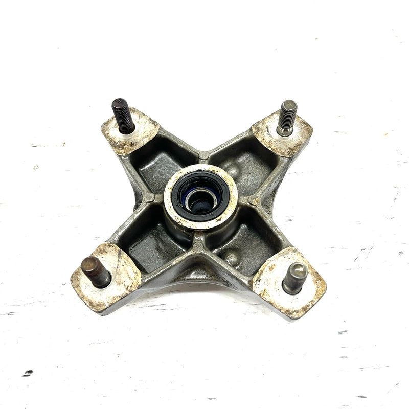 null Honda Sportrax 250 TRX250 OEM Front Wheel Hub 44615-HN6-F30 AH83