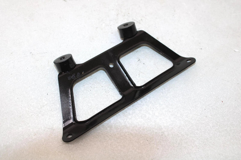 2003 Polaris Magnum 330 Oem Top Oil Cooler Bracket With Dampner 5245416-067AP120