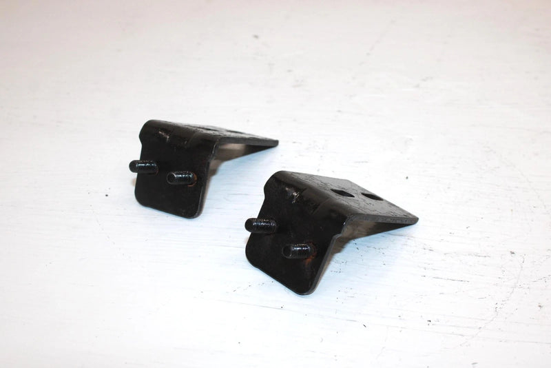 1995 Polaris 440 L/c Oem Lower Hood Hinge Bracket Pair 1011982-067 Q5178