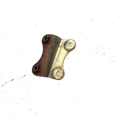 04 Yamaha Bruin 350 4x4 OEM Exhaust Pipe Mount Bracket 5UH-E477K-01-00 AY63