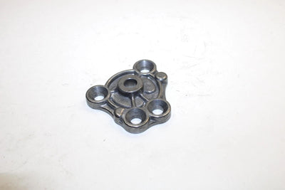 1997 Yamaha  Kodiak 400 Oem Oil Pump Case Cover 1UY-13300-00-00 Q3425