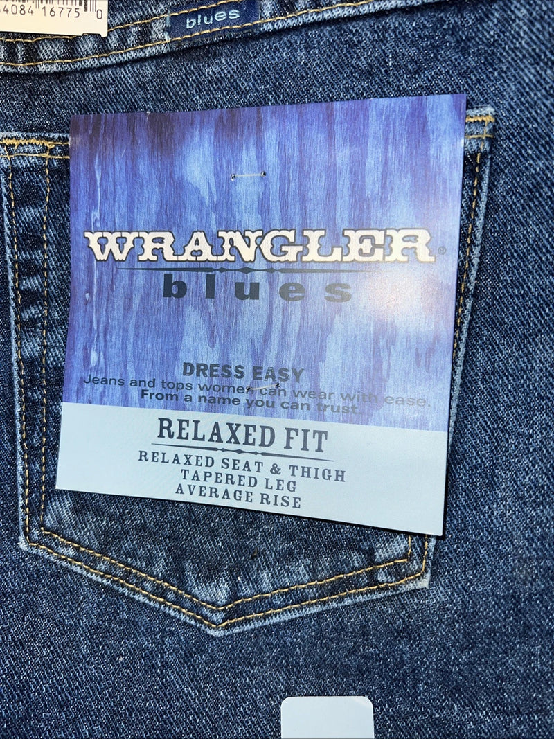 New Men’s Wrangler Blues Relaxed Fit Dress Easy Denim Jeans. 16x32 K-13