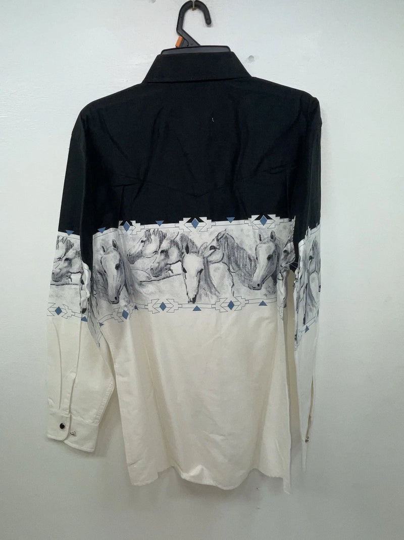 New Women’s White Black Cumberland Outfitters Long Sleeve Button Up M 3B-85