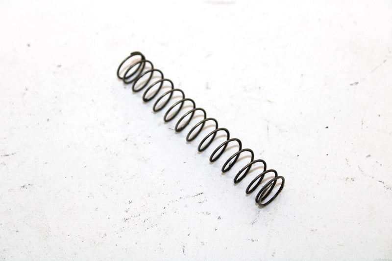1985 Yamaha  Moto 4 Oem Carb Carburetor Spring 21V-14131-00-00 AY40