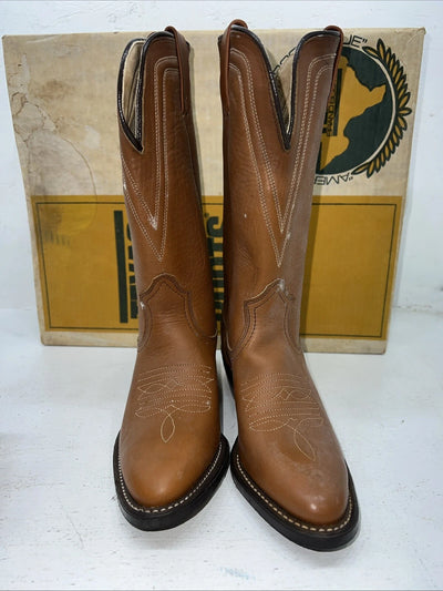 New Women’s Brown Texas Brand Cowboy Boots. 6 N. 20-112
