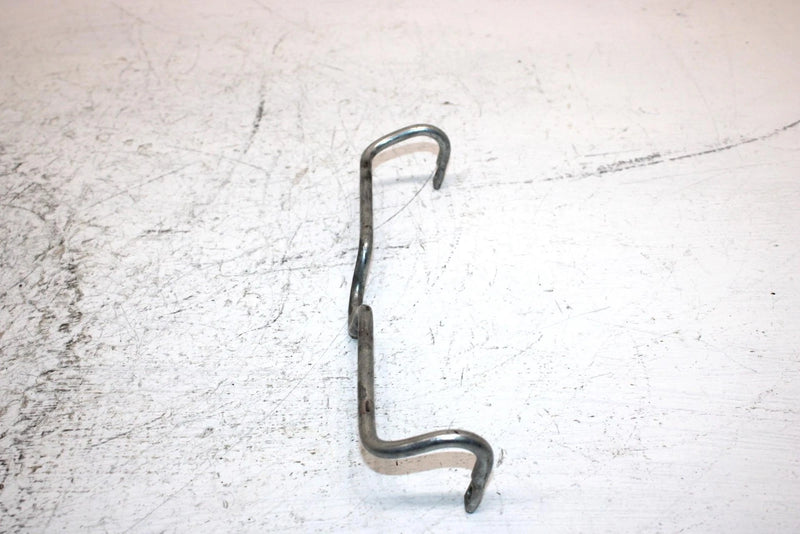 2002 Polaris Sportsman 700 Oem Seat Latch Retainer 5246076 AP184
