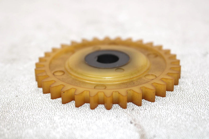 2001 Yamaha  Raptor 660r Oem Oil Pump Drive Gear 3AJ-13325-00-00 AY33