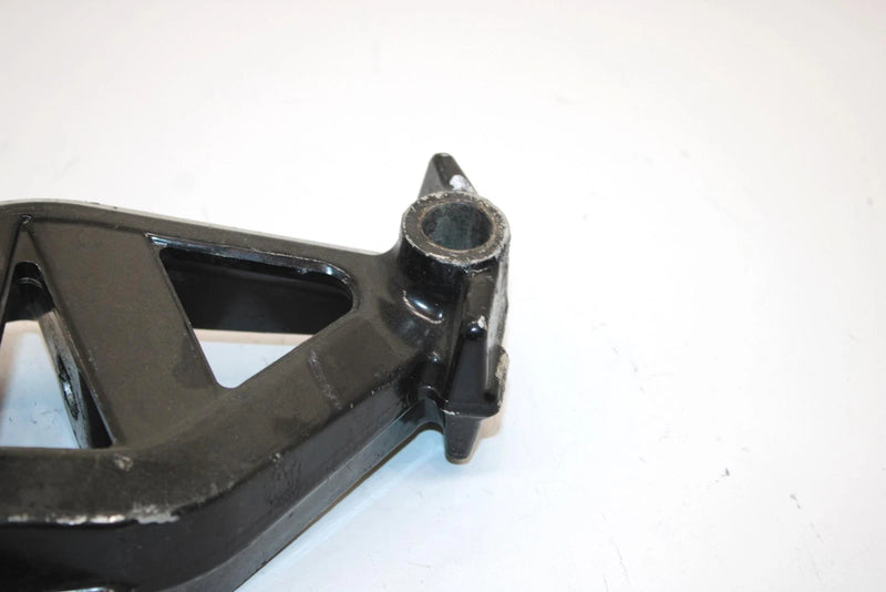 12 Arctic Cat F1100 Lxr  Oem Black Right Steering Spindle 2703-638 SA41