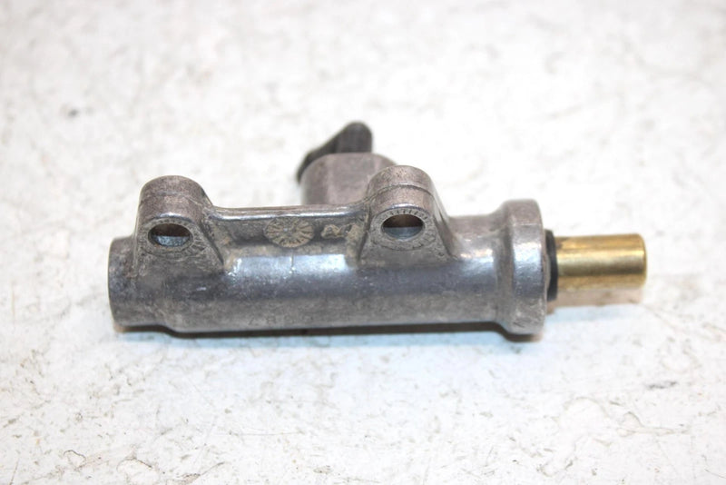 2005 Polaris Sportsman 800 Oem Rear Brake Master Cylinder 1910790 1911113 AP146